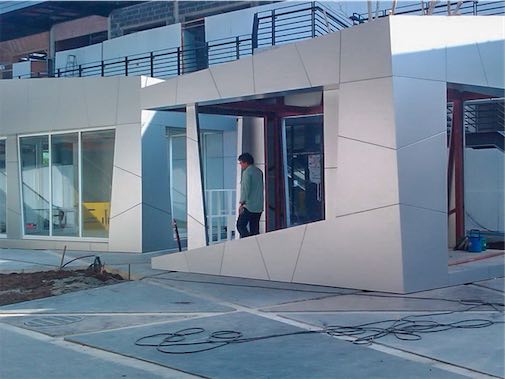 สร้างร้านค้าสำเร็จรูปด้วยแผ่นคอมโพสิต
