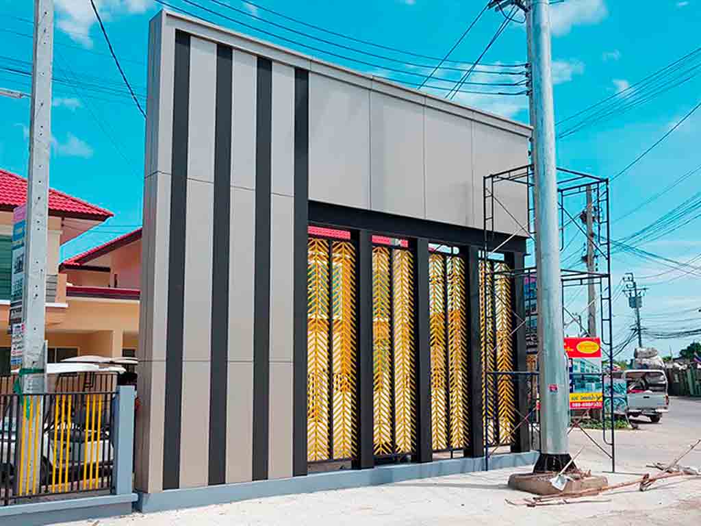 ป้ายโครงกาหมู่บ้าน ดีไซน์สวยงาม ด้วยการใช้วัสดุแผ่นอลูมิเนียมคอมโพสิต
