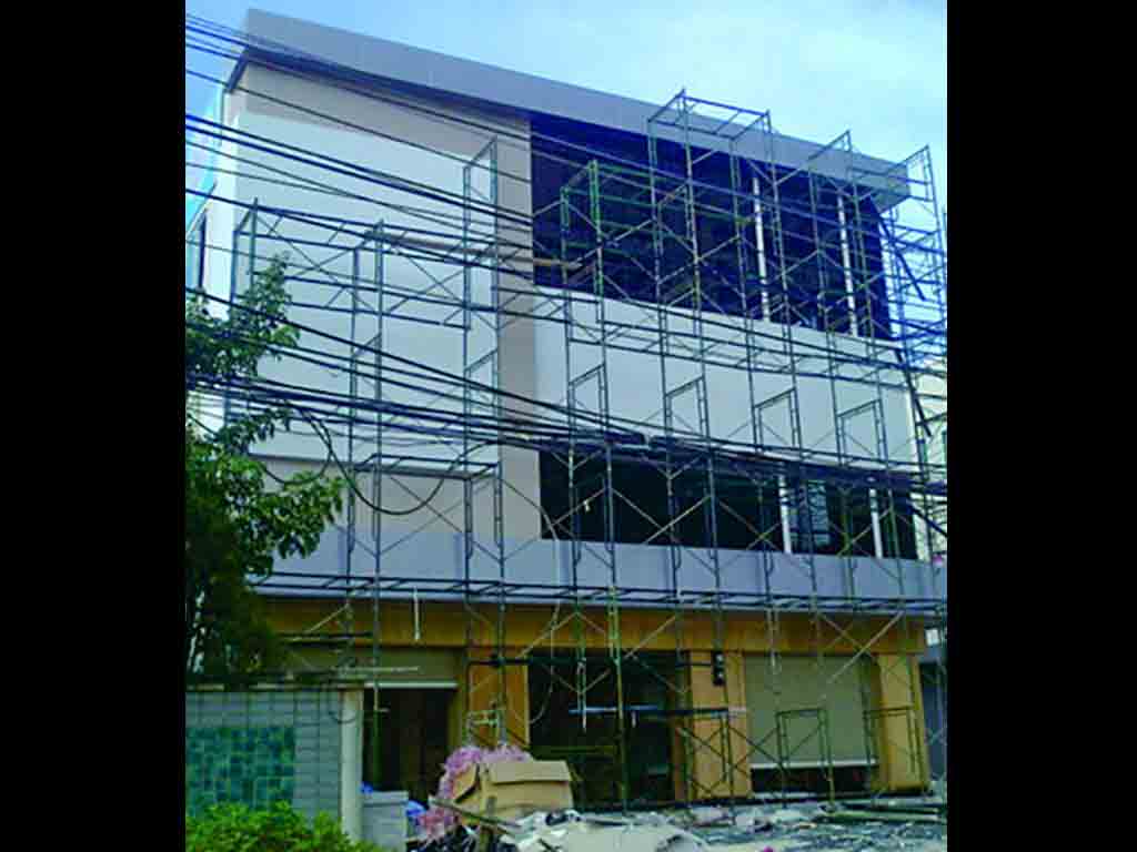 ติดตั้งสำนักงานด้วยแผ่นคอมโพสิต